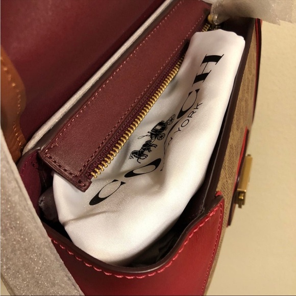 NWT COACH COURIER
CARRYALL 23 SET - Picture 9 of 14